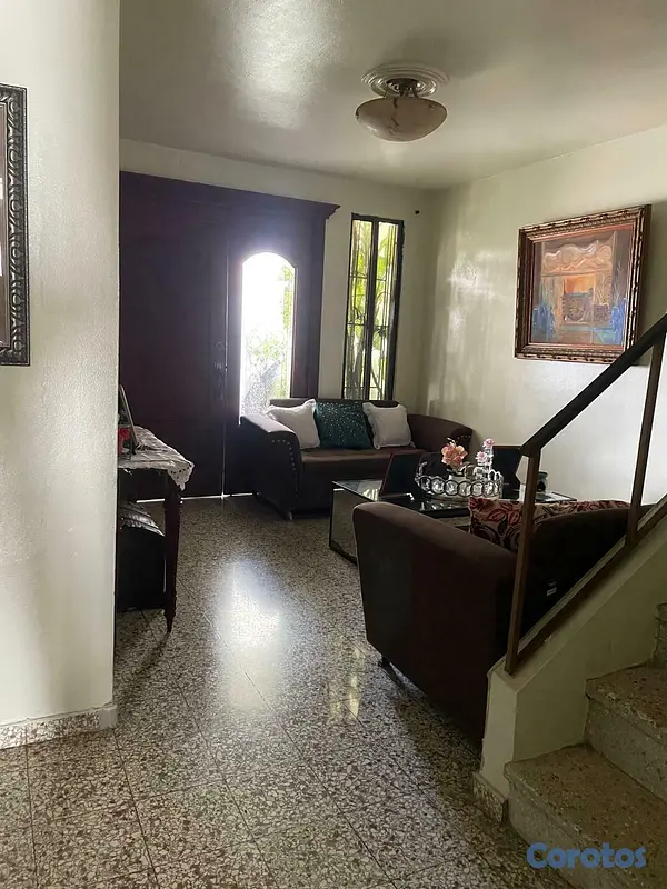 casas - VENDO CASA EN EL CACIQUE 3