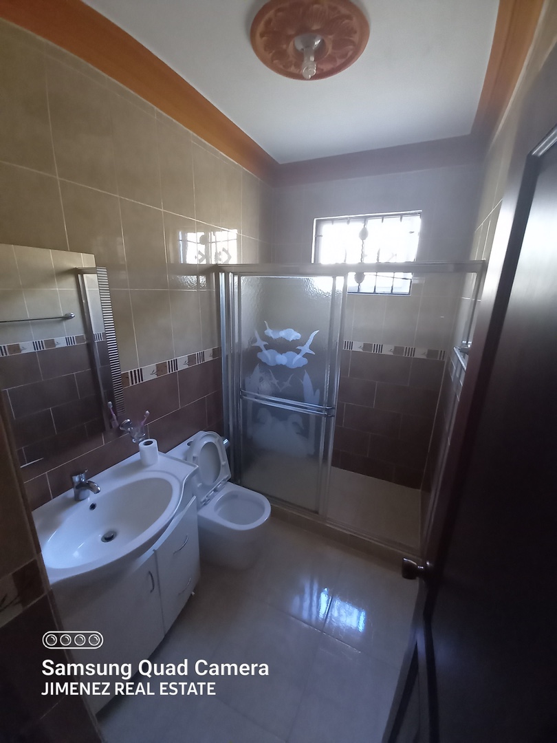 casas - CASA EN VENTA  EN LOS PRADO DE JACAGUA  7