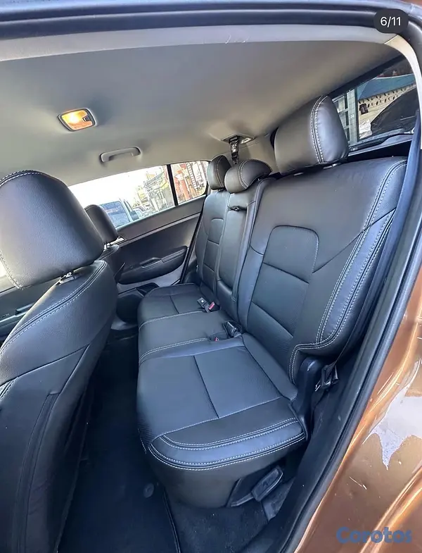 jeepetas y camionetas - Kia Sportage LX 2020 6