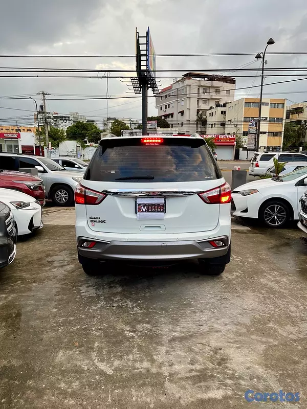 jeepetas y camionetas - Isuzu MUX 2019 6