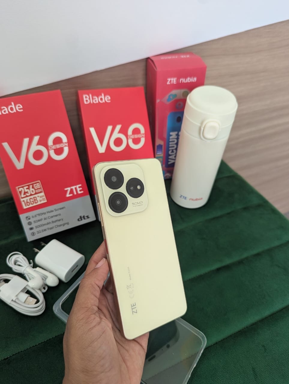 celulares y tabletas - ZTE  blade v60 256GB  1