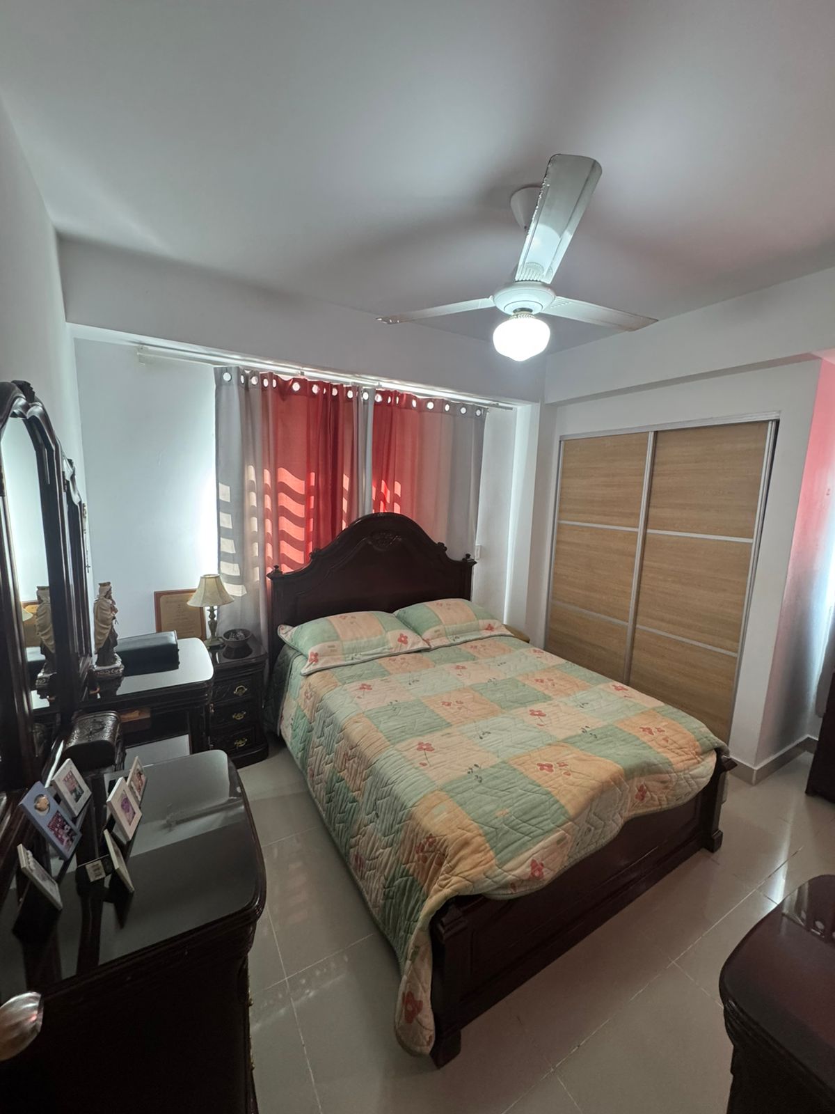 apartamentos - Apto Venta Ave Italia Mirador Urb. Honduras 2do pi 6