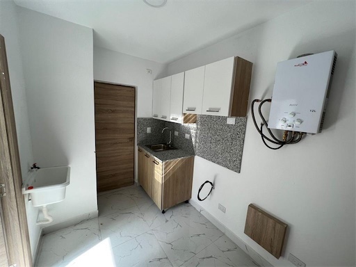 apartamentos - Venta de apartamento 3er piso con terraza en el ensanche Ozama de 145mts 2