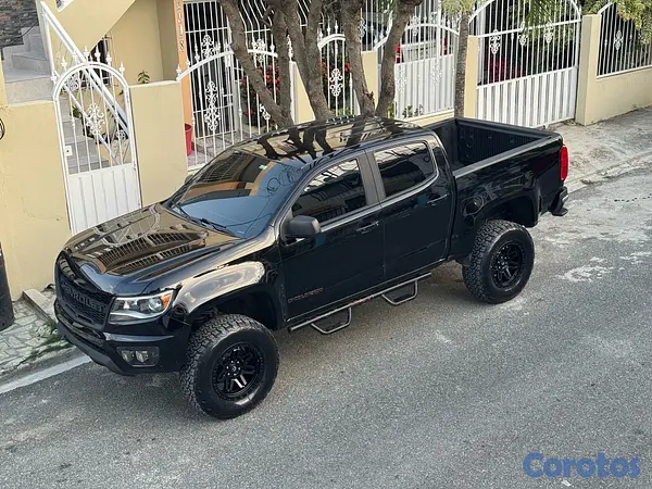 jeepetas y camionetas - la más nueva  12