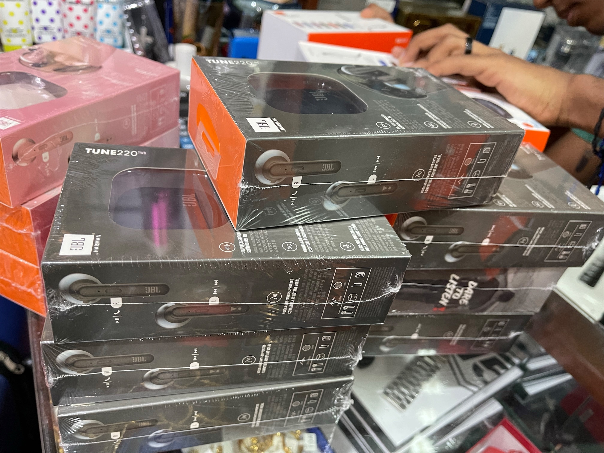 camaras y audio - JBL TUNE 220TWS - S.O. Auriculares in-ear inalámbricos. AirPods. Audífonos 4
