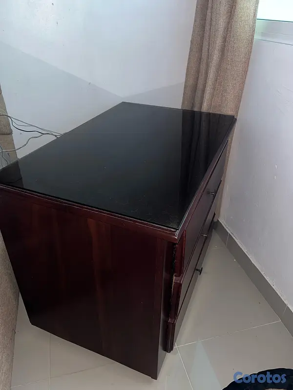 muebles y colchones - Mesa Auxiliar con gavetas y ruedas en Caoba. 60x95x75 cm 8