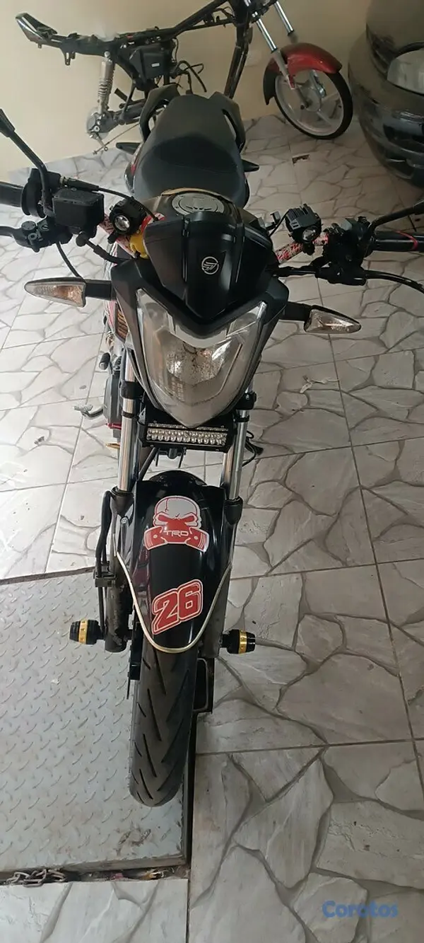 motores y pasolas - Rks Keeway 200cc Negro  2