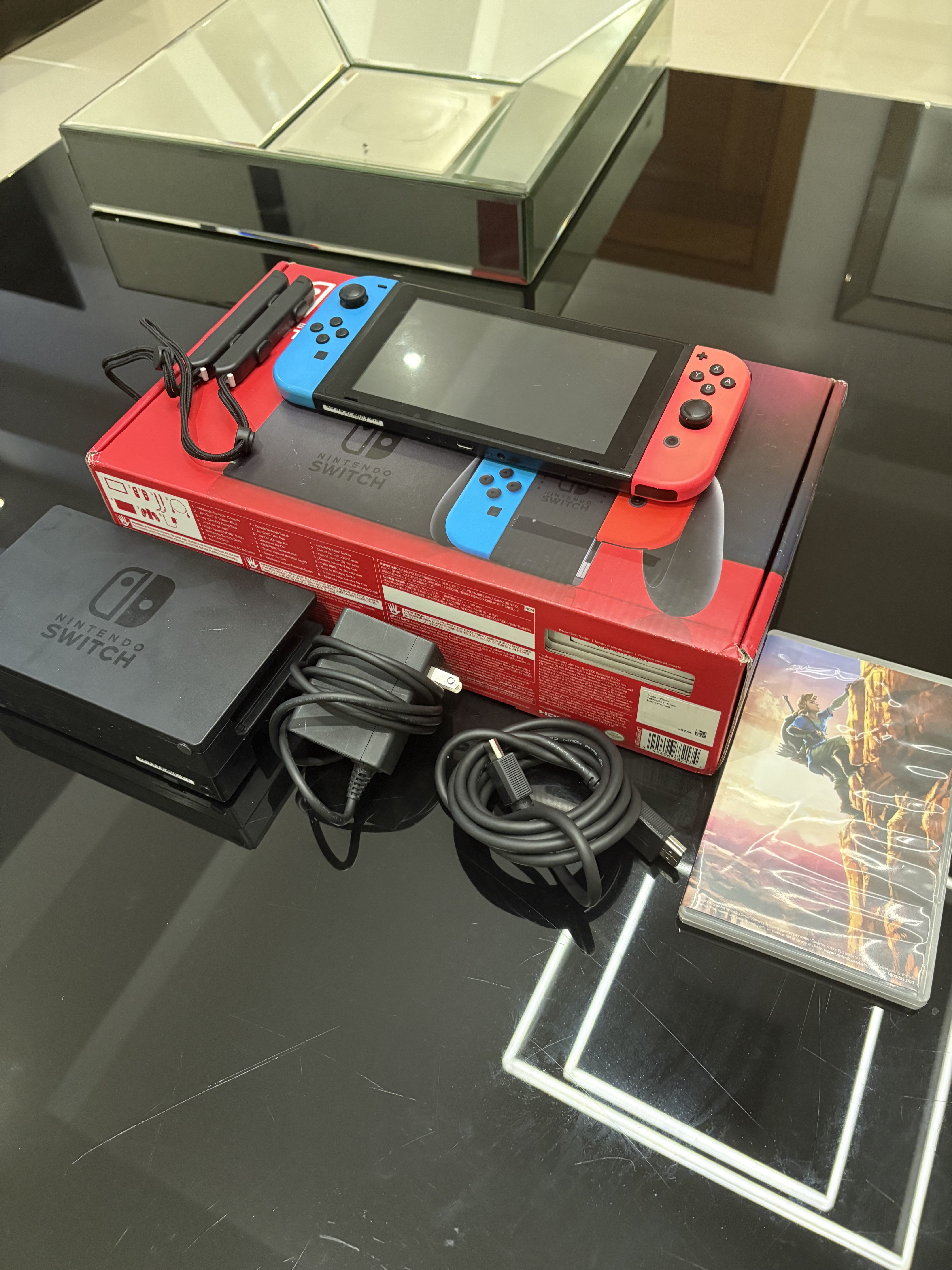 consolas y videojuegos - Nintendo Switch + Zelda breath of the wild 1
