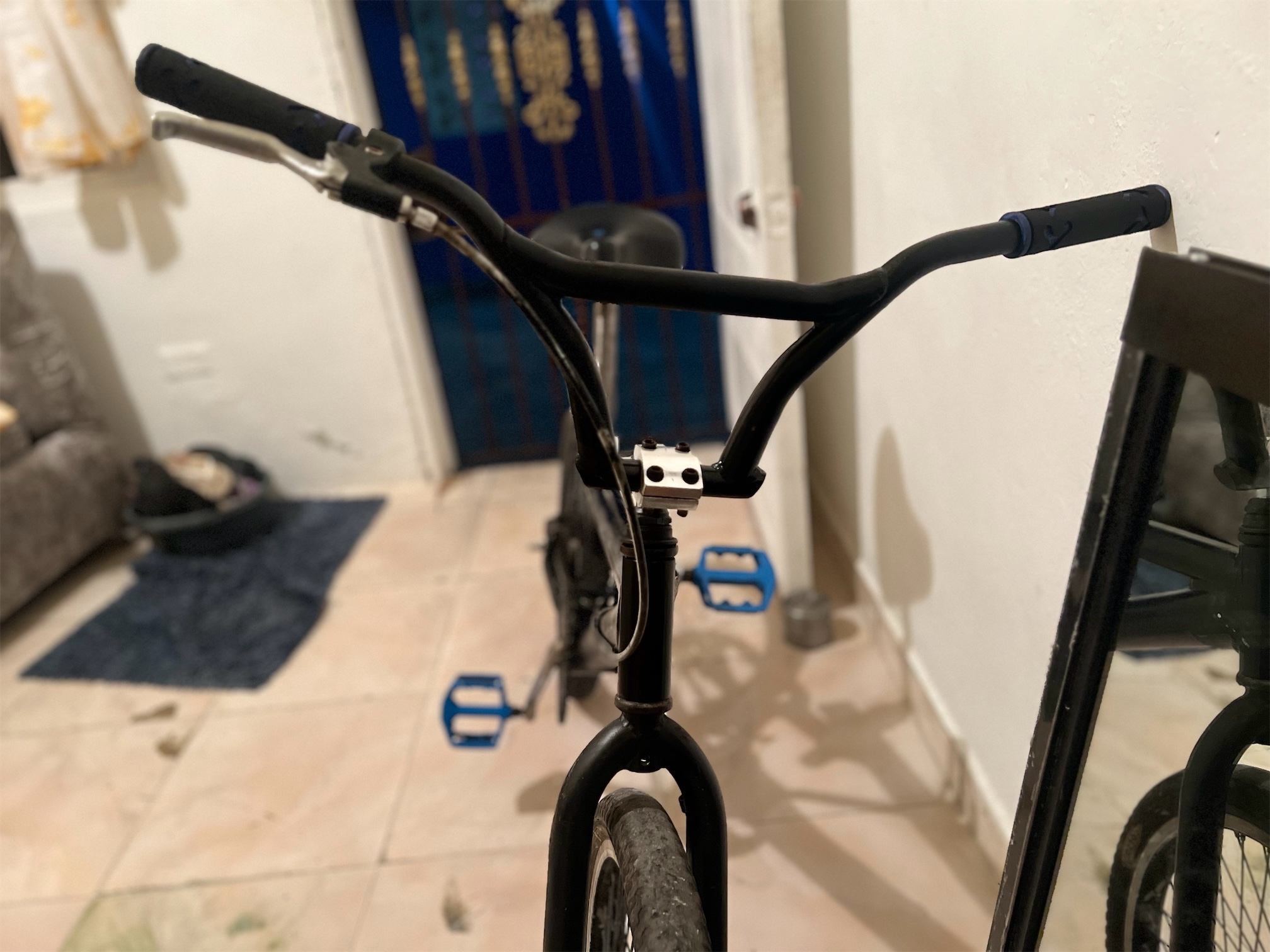 bicicletas y accesorios - "Bicicleta Mongoose BMX Usada: ¡Estilo y Rendimiento a Tu Alcance!" 1