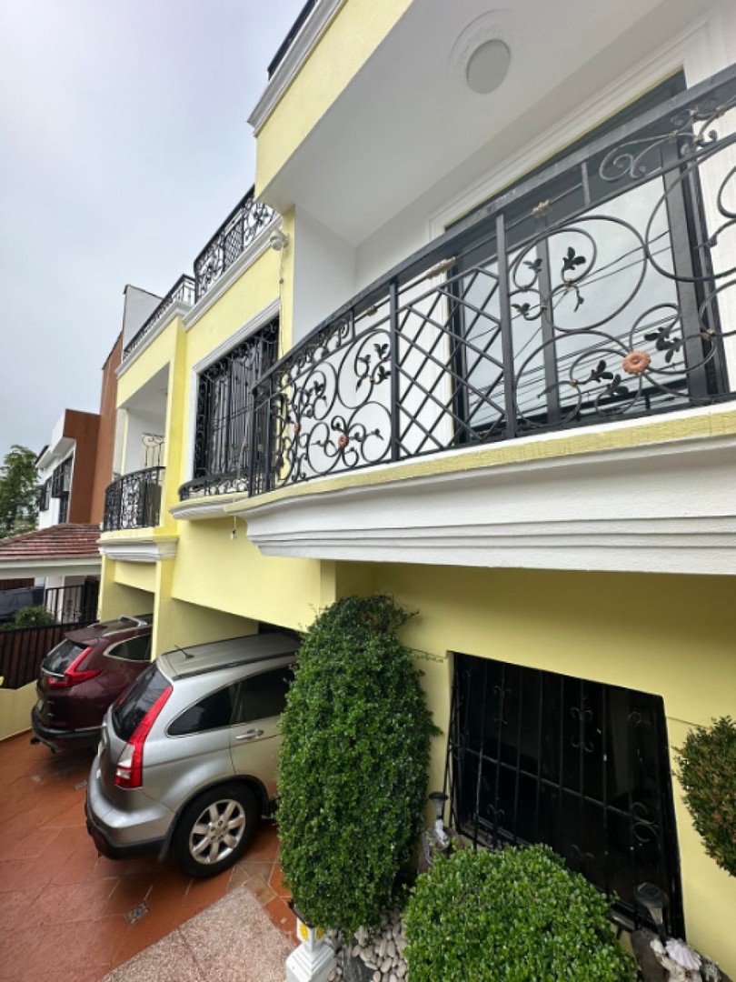 casas - Casa en Alquiler en ALTOS DE ARROYO HONDO III
 4