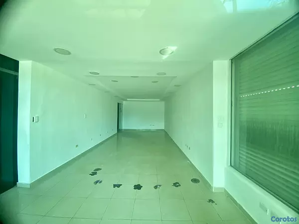 oficinas y locales comerciales - se alquila local  3