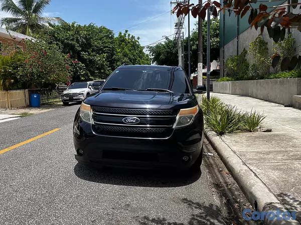 jeepetas y camionetas - FORD EXPLORER LIMITE NEGRA  5