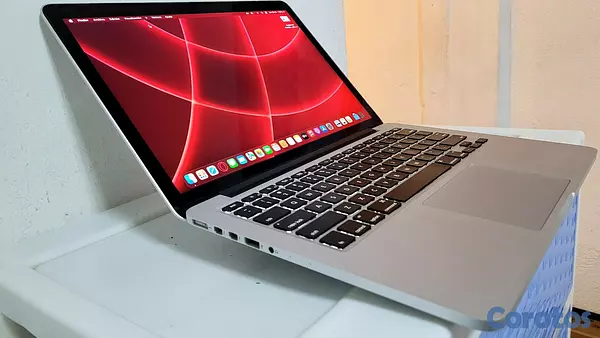 computadoras y laptops - Macbook Pro Retina 13.3 Pulg Core i7 Ram 16gb Disco 256gb SSD Solido 2016 2