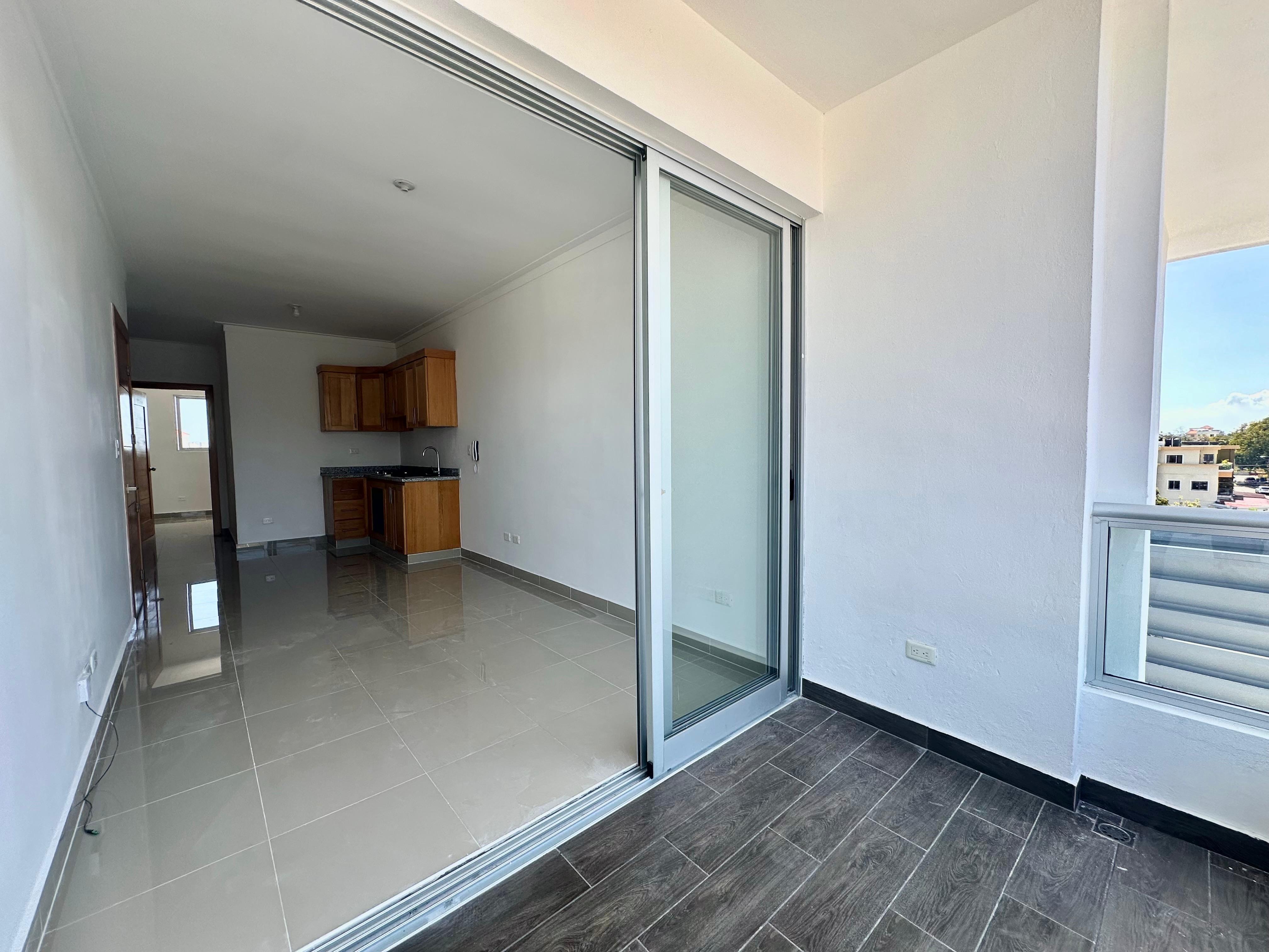apartamentos - Vendo independencia piso 4 una hab 1.5 baños parqu 5