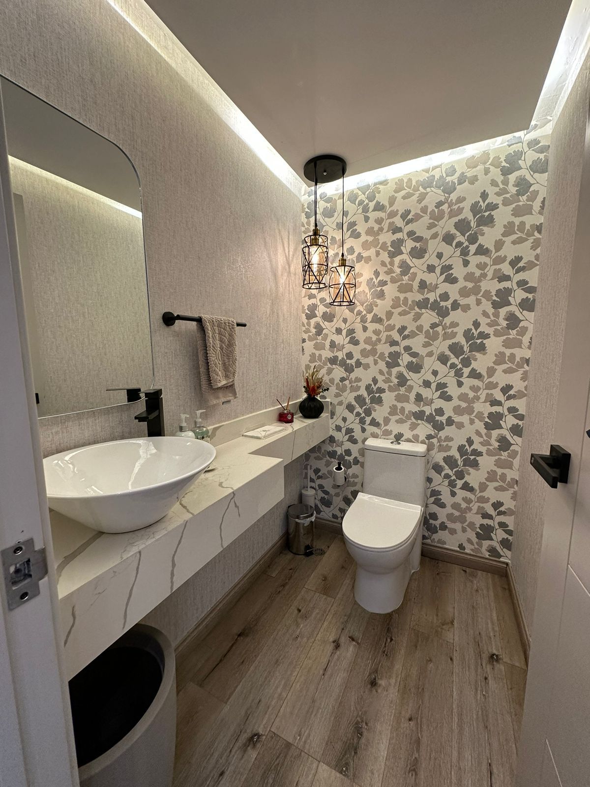 apartamentos - Se Vende Apartamento todo amueblado ubicado en Alma Rosa  5