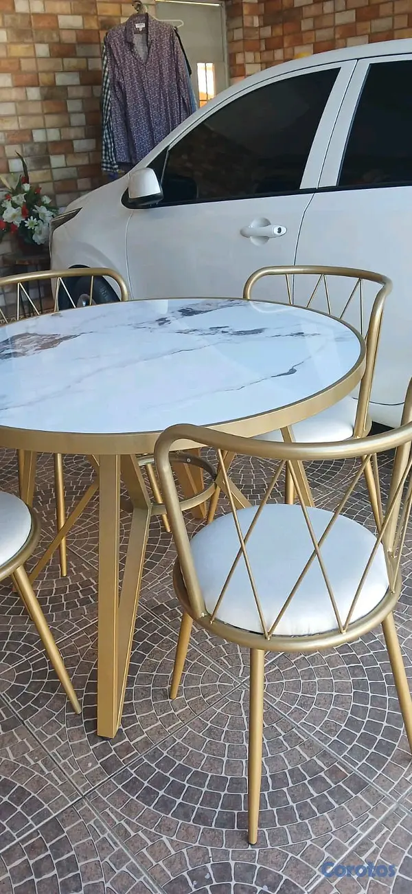 muebles y colchones - Juego de comedor en metal  5