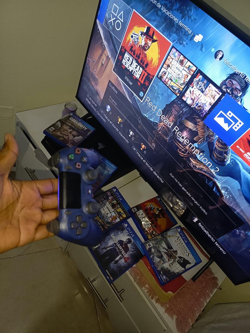 consolas y videojuegos - muy buen estado ps4 pro 1 tera 1