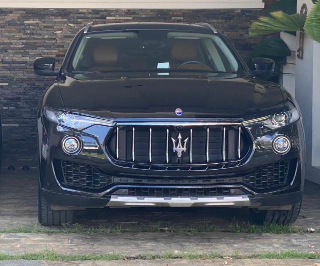 jeepetas y camionetas - Maserati levante 2017