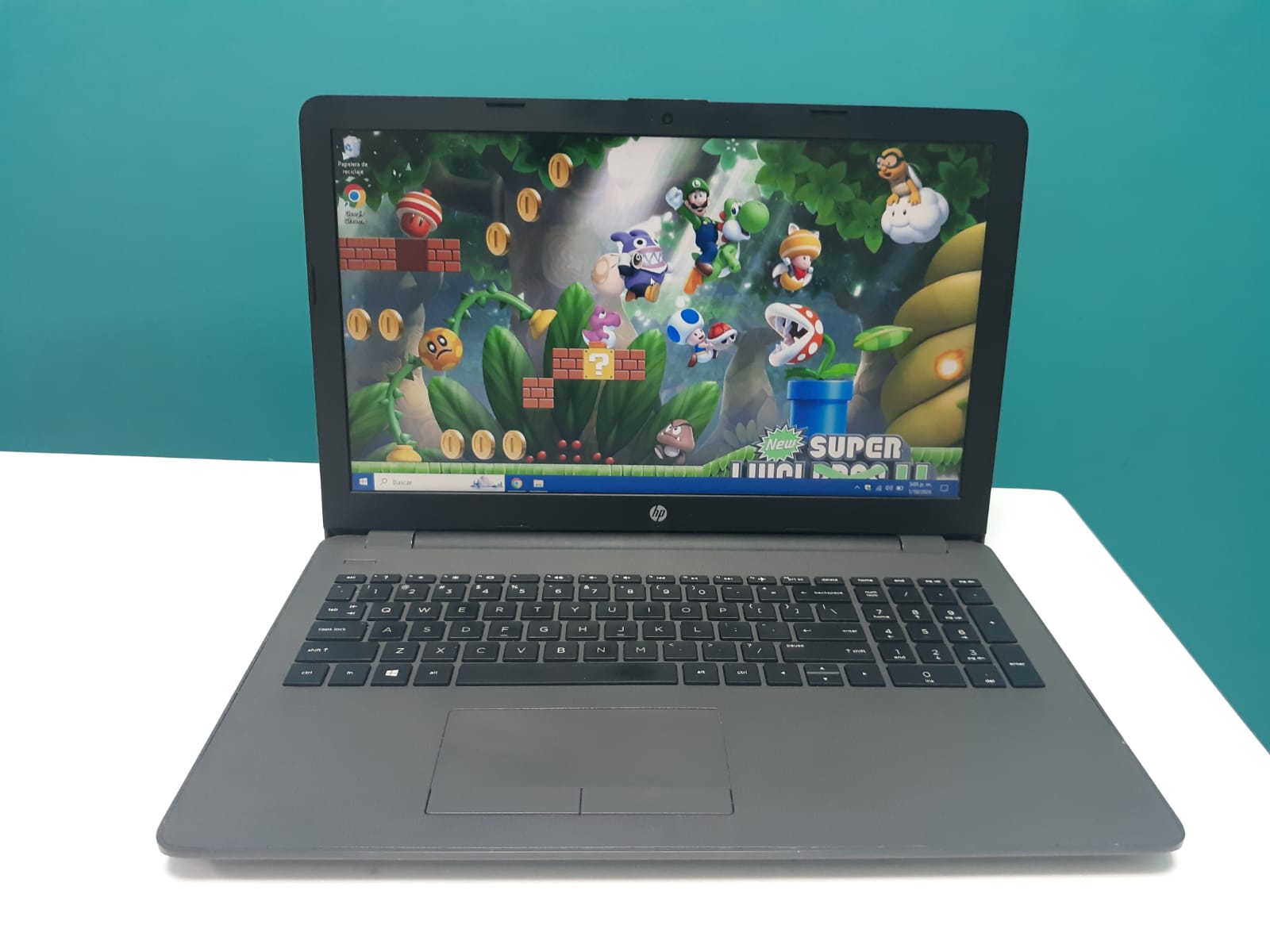 computadoras y laptops - Laptop, HP 255 G5 Notebook PC / 7th Gen, AMD A6---