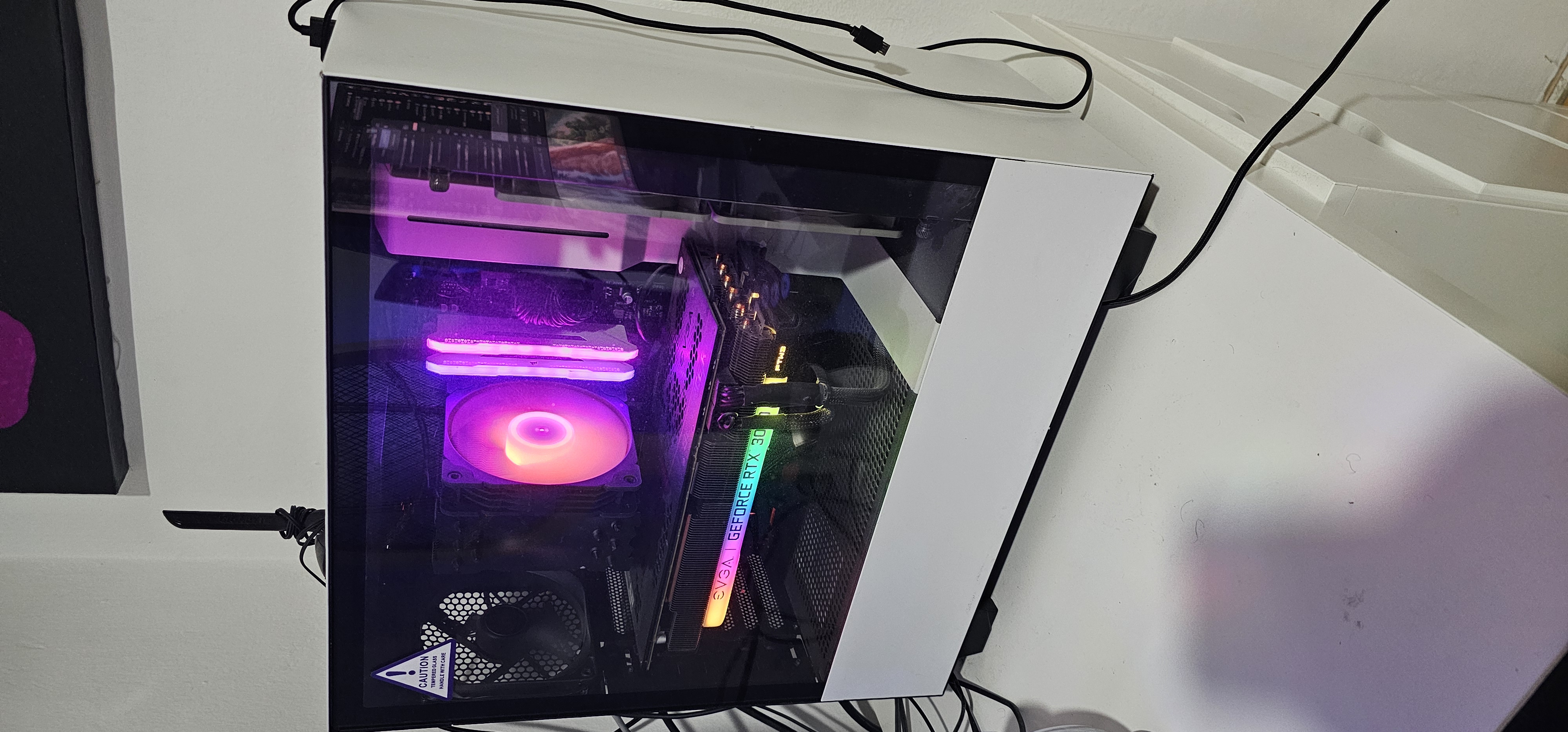 computadoras y laptops - Gaming PC -NVIDIA GeForce RTX 3070 / Ryzen 5 5600x