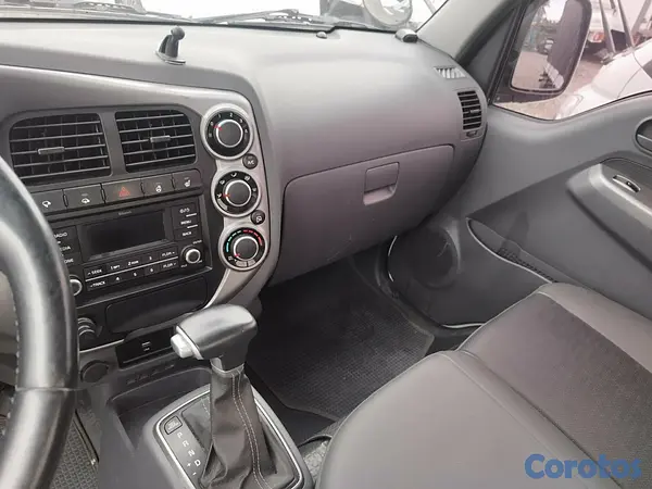 camiones y vehiculos pesados - 2020 Kia Bongo Automático  7