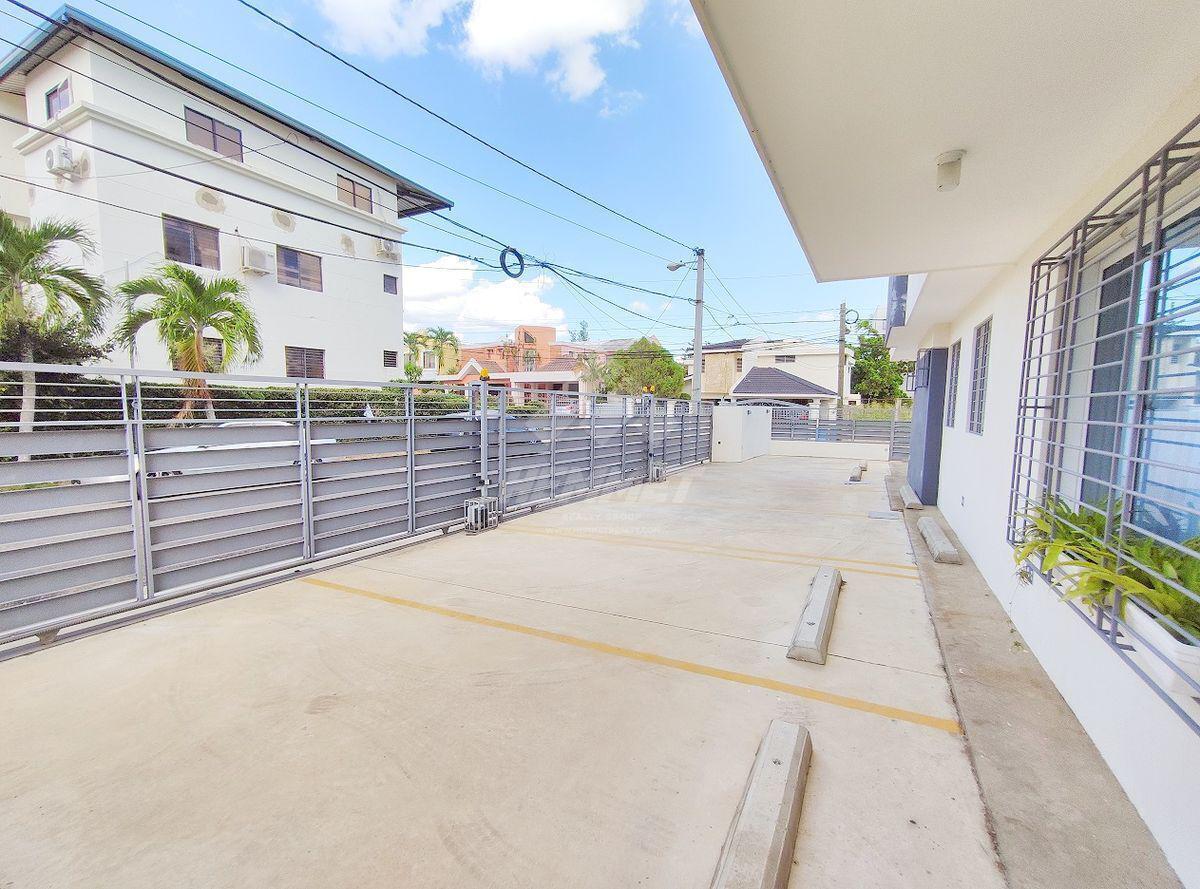 apartamentos - APARTAMENTO AMUEBLADO EN 1ER PISO CENTRICO EN SANTIAGO 13