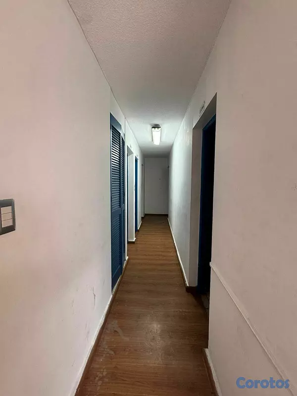 oficinas y locales comerciales - OFICINA PRIMER PISO ALQUILER 167.5 MTS, AV.R. PAST 4