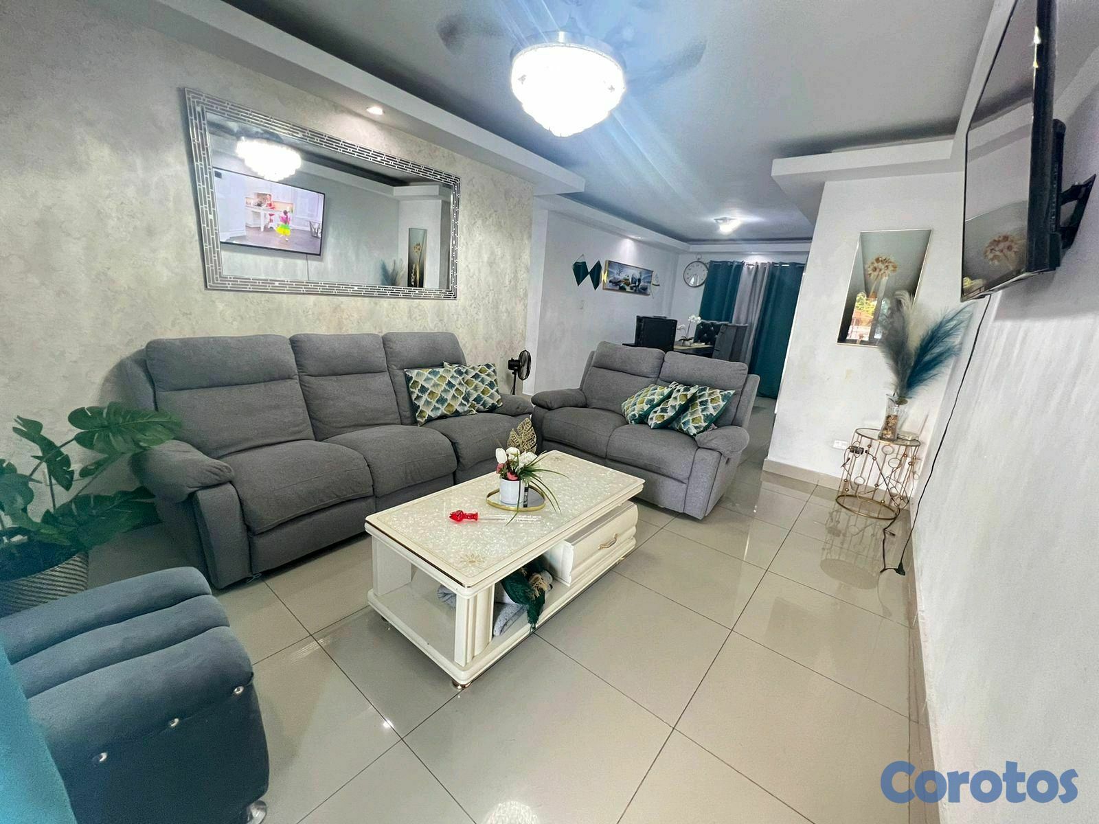 apartamentos - VENDO APARTAMENTO PRECIO NEGOCIABLE. 🏡 3