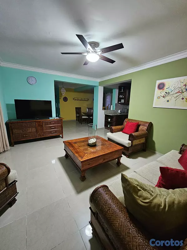 apartamentos - Se vende apto. de oportunidad 150 mt de la playa d 11