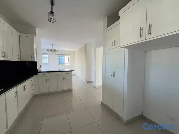 casas - Casa espaciosa en precio especial, con amplio patio  6