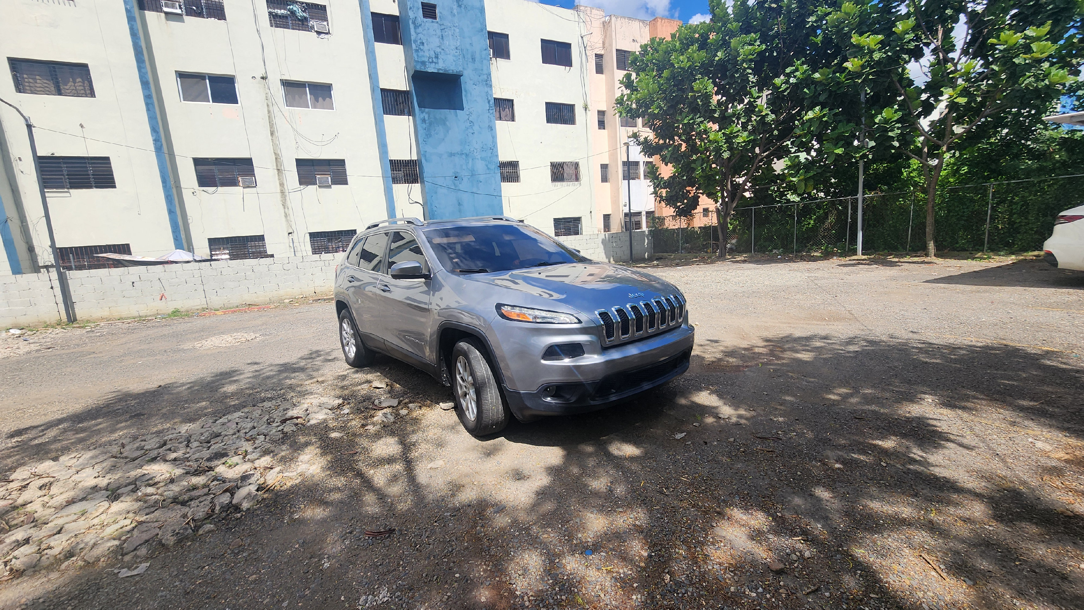 jeepetas y camionetas - jeep latitude 2017 1
