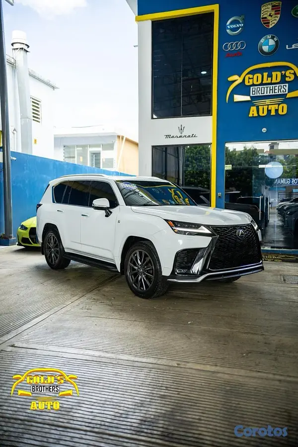 jeepetas y camionetas - Lexus LX600 F-Sport 2022 Clean Carfax 1