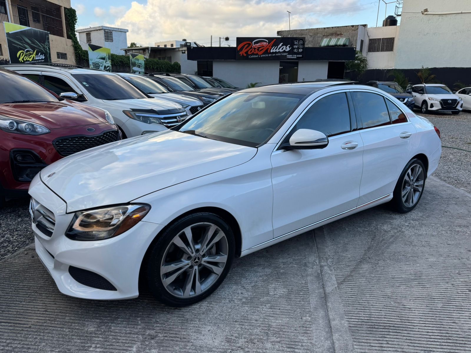 carros - Mercedes Benz C300 2018 0