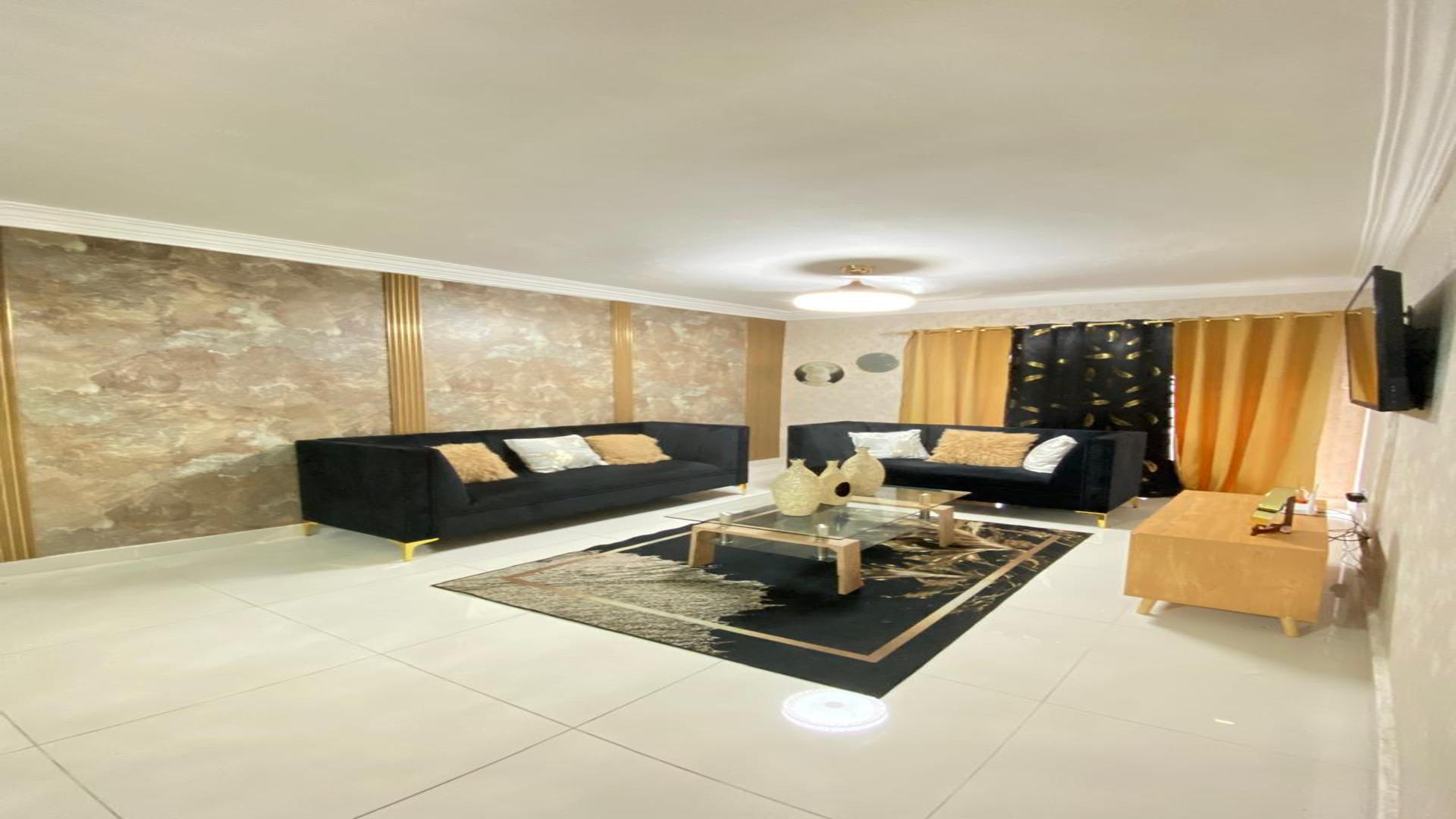 apartamentos - Venta de Apart. en Ens. Isabelita, a pocos minutos de la Av. España