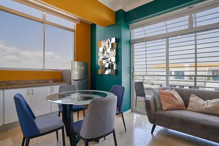 apartamentos - Vendo Pent house en Naco. 7mo piso. 128mts2. dólares negociables 4
