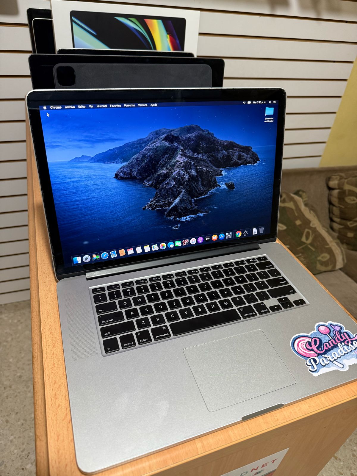 computadoras y laptops - MacBook Pro A1398 Core i7 2.3 Ghz 4 nucleos 2012  1