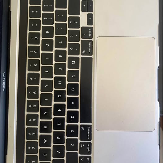 computadoras y laptops - Macbook Pro 2020 Apple M1 Chip 2