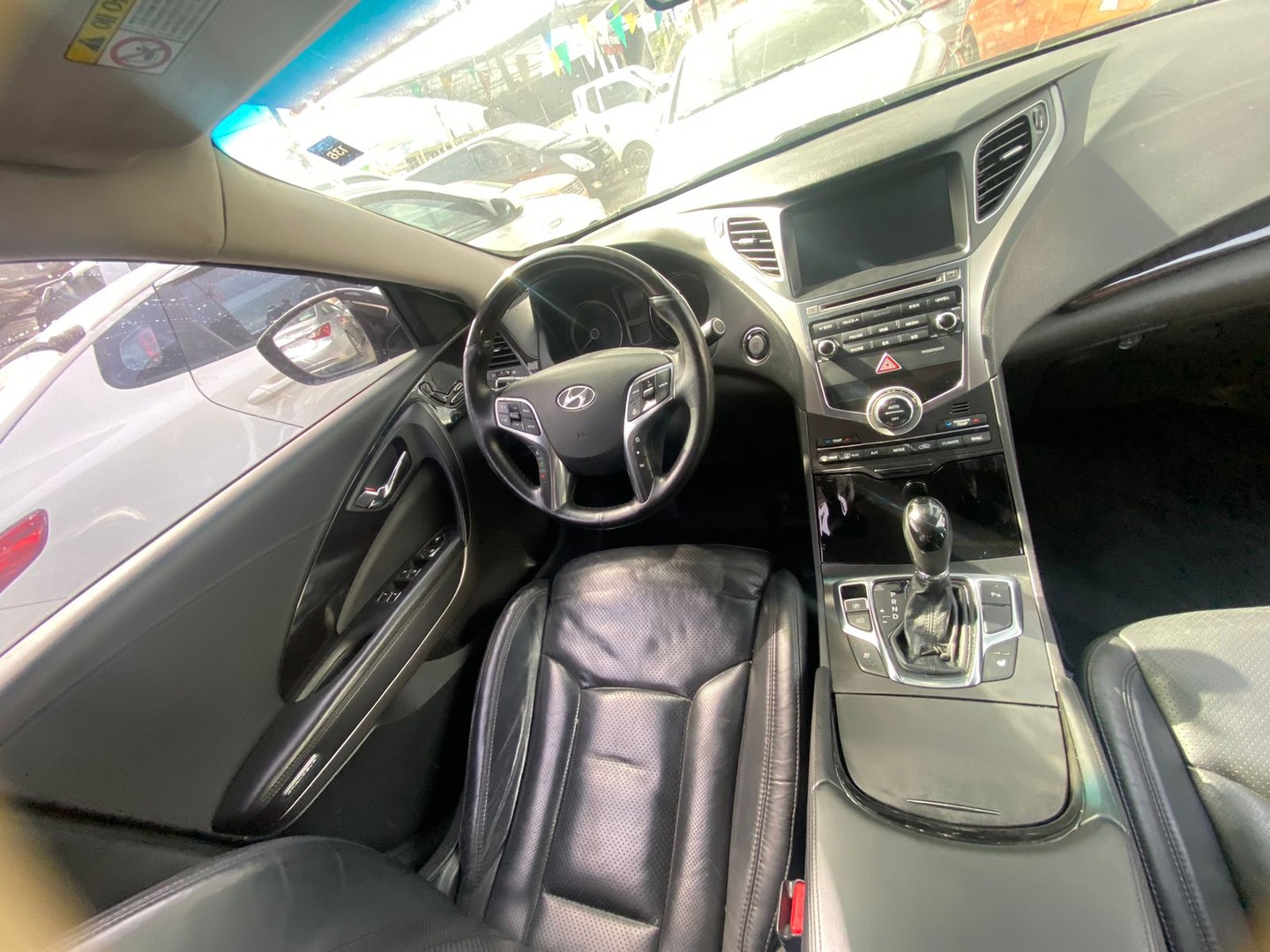 carros - GRANDEUR 2017 NEGRO
DESDE: RD$ 690,100.00 4