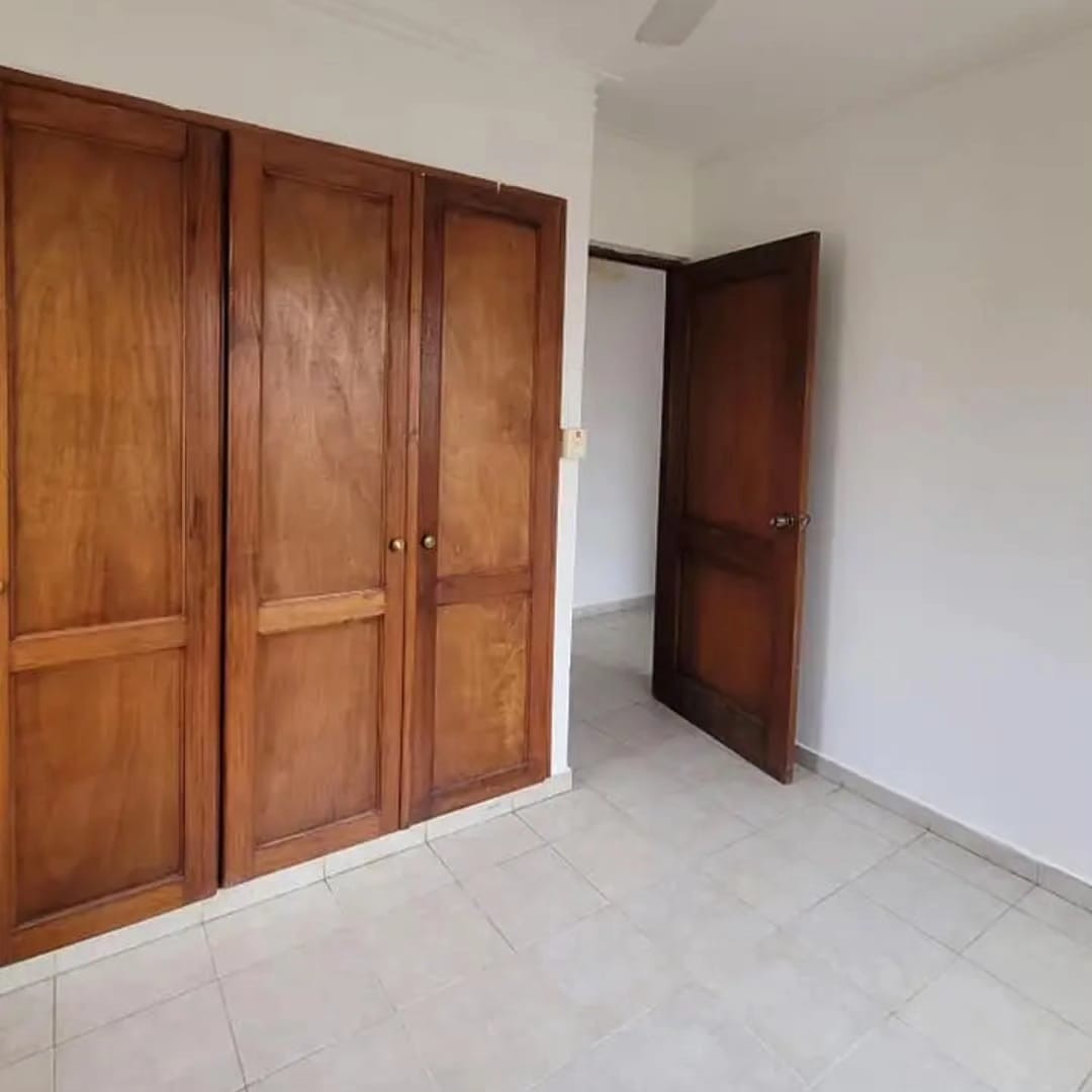 apartamentos - Vendo apartamento  tipo C. AV. Rep. De Colombia  1