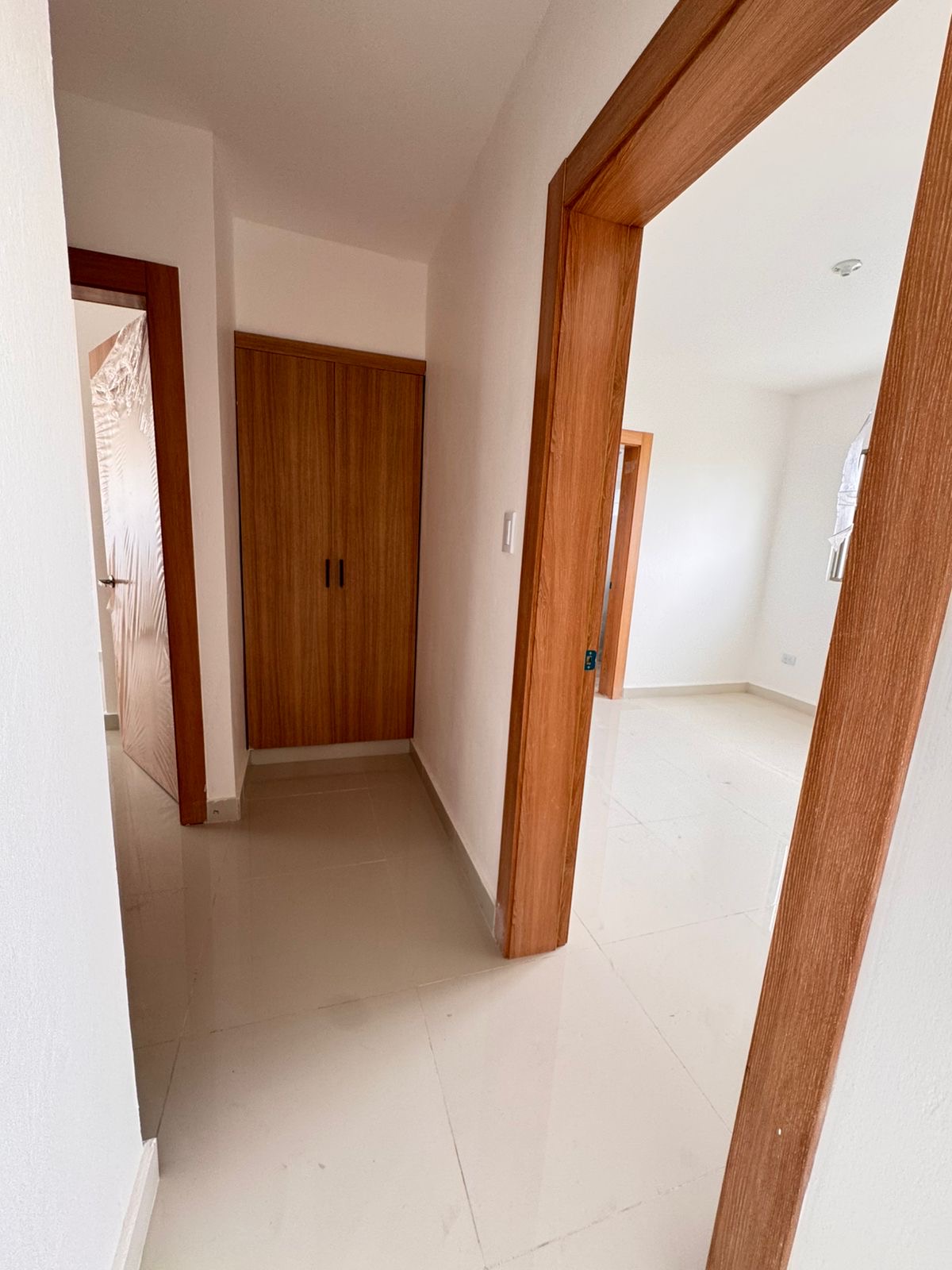 apartamentos - Venta de apartamento en reparto los tres ojos  4