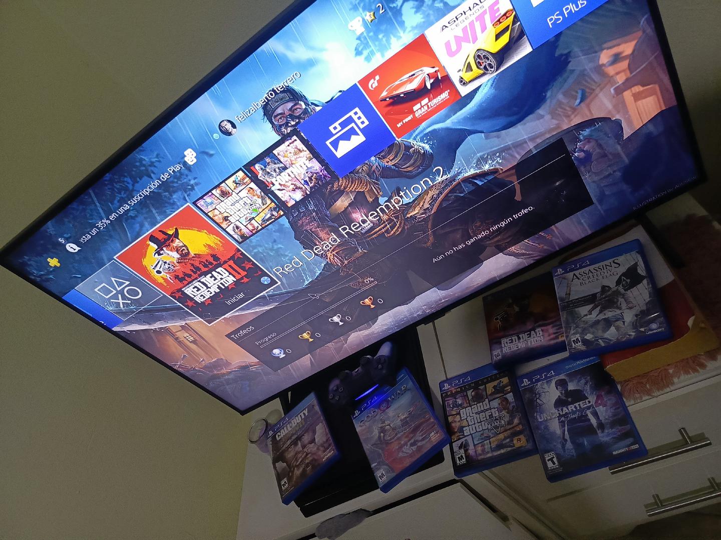 consolas y videojuegos - muy buen estado ps4 pro 1 tera 3