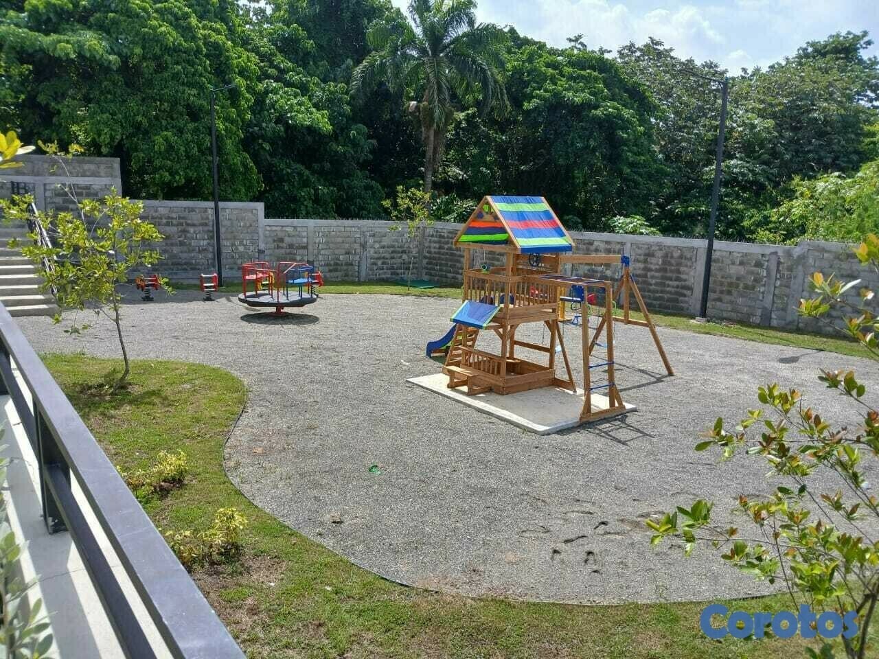 apartamentos - Residencial con entrada desde la av. Jacobo Majlut 10