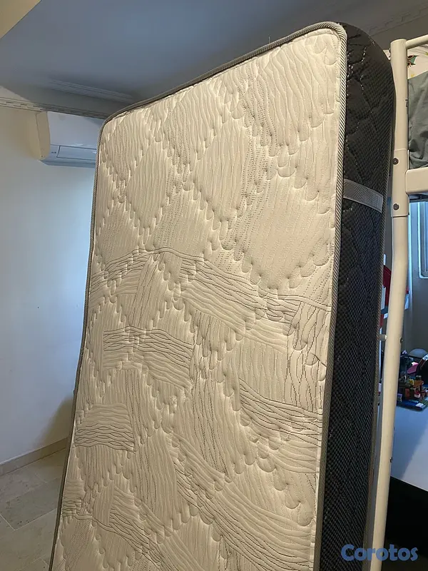 muebles y colchones - Colchón Twin semi ortopédico, como nuevo. 5