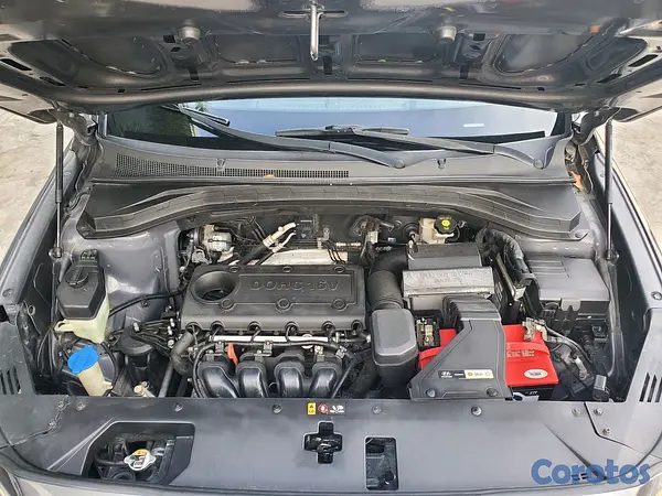 jeepetas y camionetas - Hyundai Santa Fe SE 2020 10