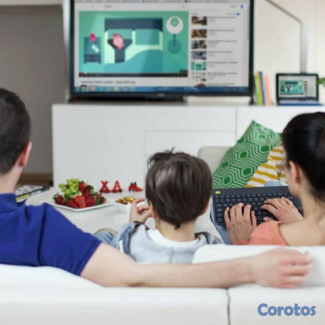 computadoras y laptops - TECLADO Y TOUCHPAD LOGITECH K400 PLUS USB WIRELESS RECEIVER 2.4GHZ WIRELESS,ESPA 4