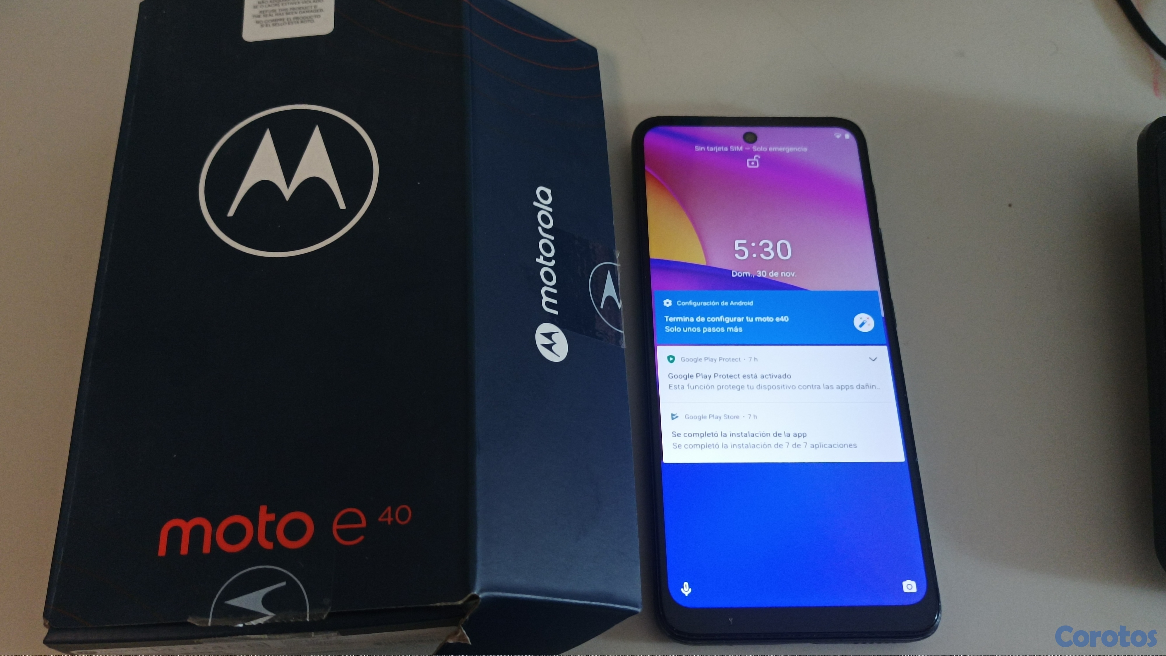 celulares y tabletas - Celular Motorola E40 3