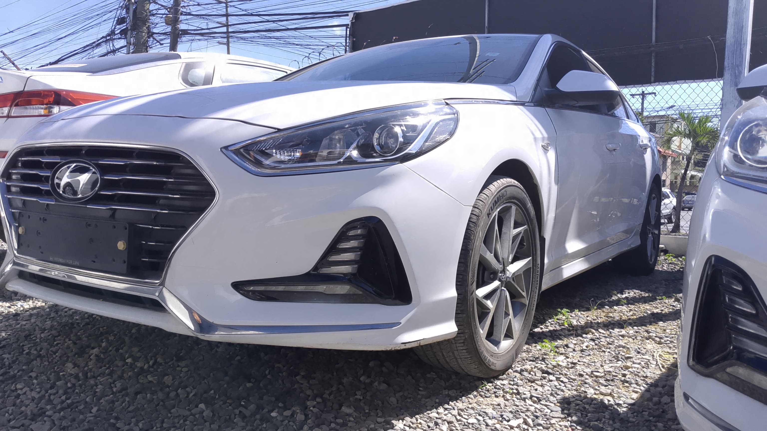 carros - HYUNDAI NEW RISE 2019 BLANCO DESDE: RD$715,100.00 1