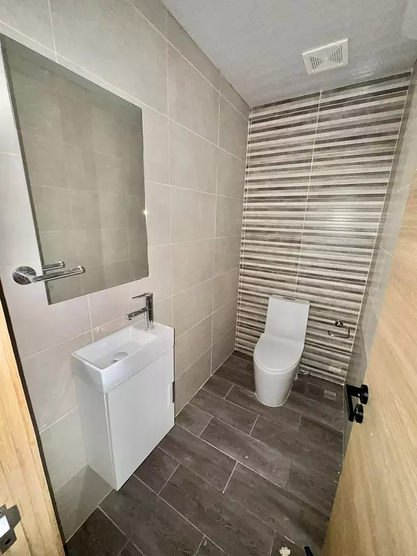 apartamentos - Alquilo Apartamento nuevo  en Zona Universitaria  5