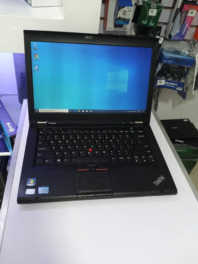 computadoras y laptops - laptop Lenovo t420 i5 4gb 250gb disco importada factura y garantía 5