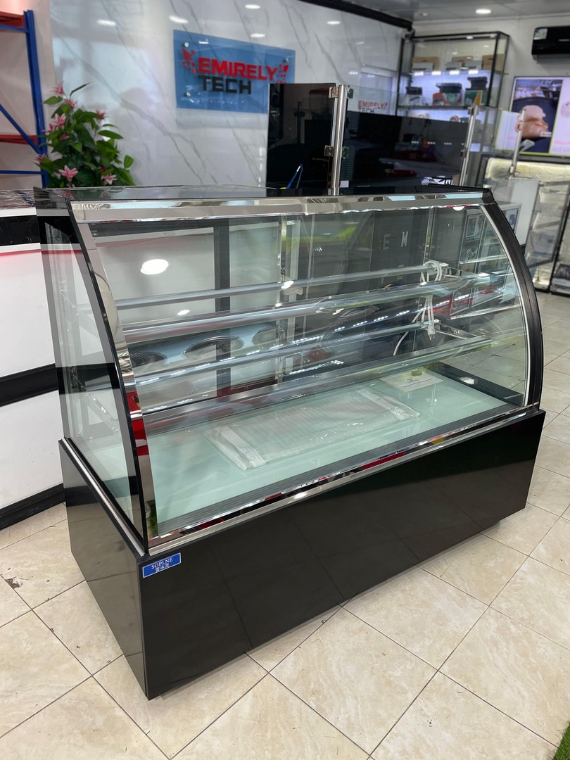 equipos profesionales - Vitrina exhibidora fria mostrador nevera refrigerador para postre alimento frios 1